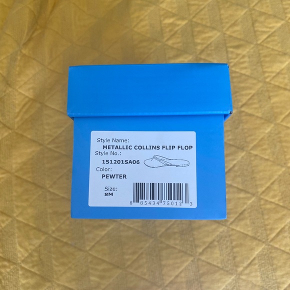 Jack Rogers metallic Collins flip flops in pewter - Picture 4 of 5